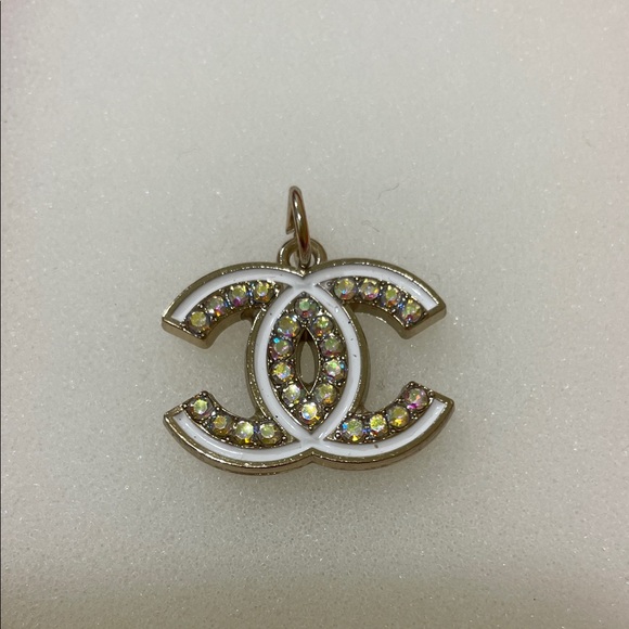 CHANEL Zipper pull Bag charm - Picture 1 of 5